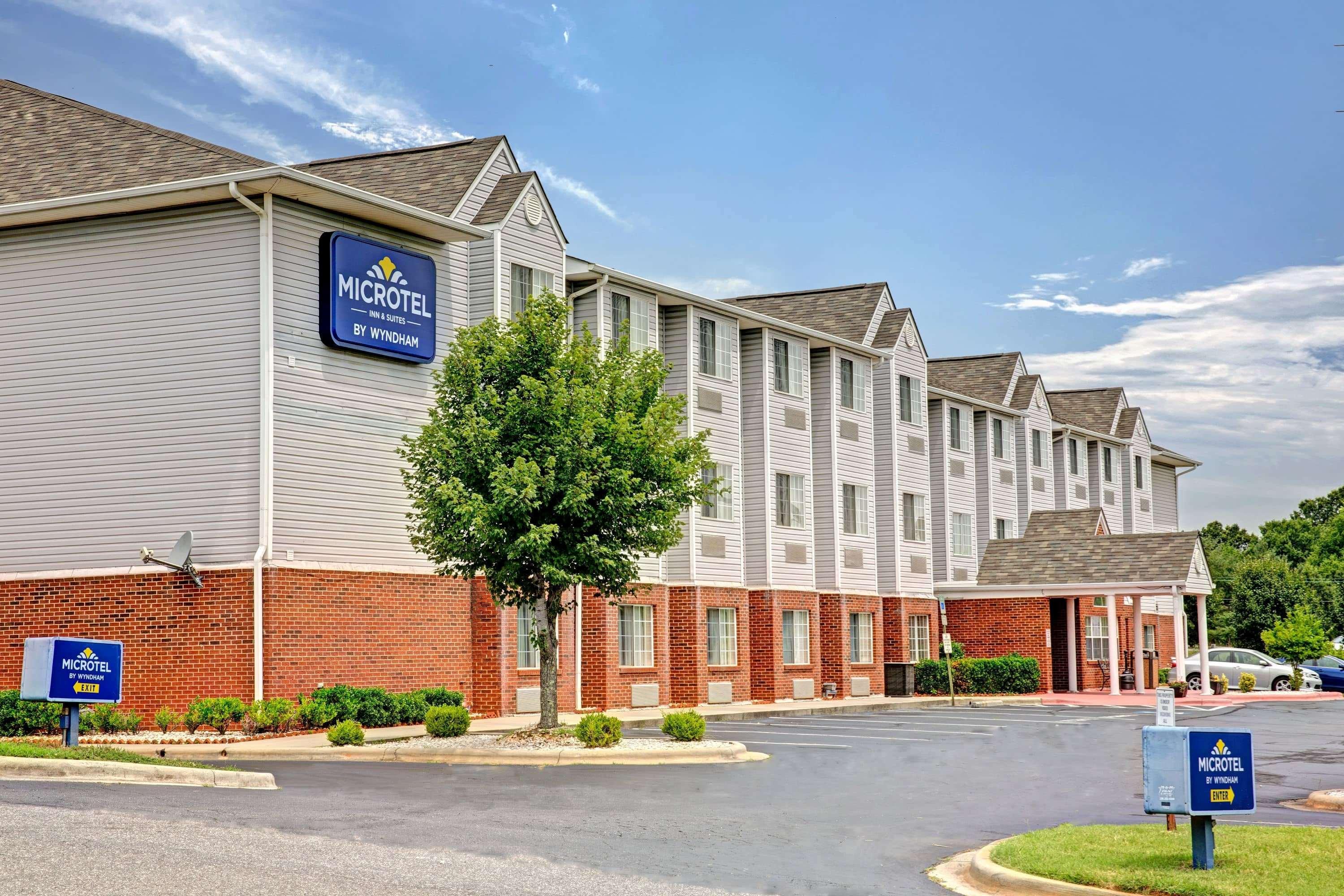 Microtel Inn & Suites By Wyndham Statesville Exterior photo