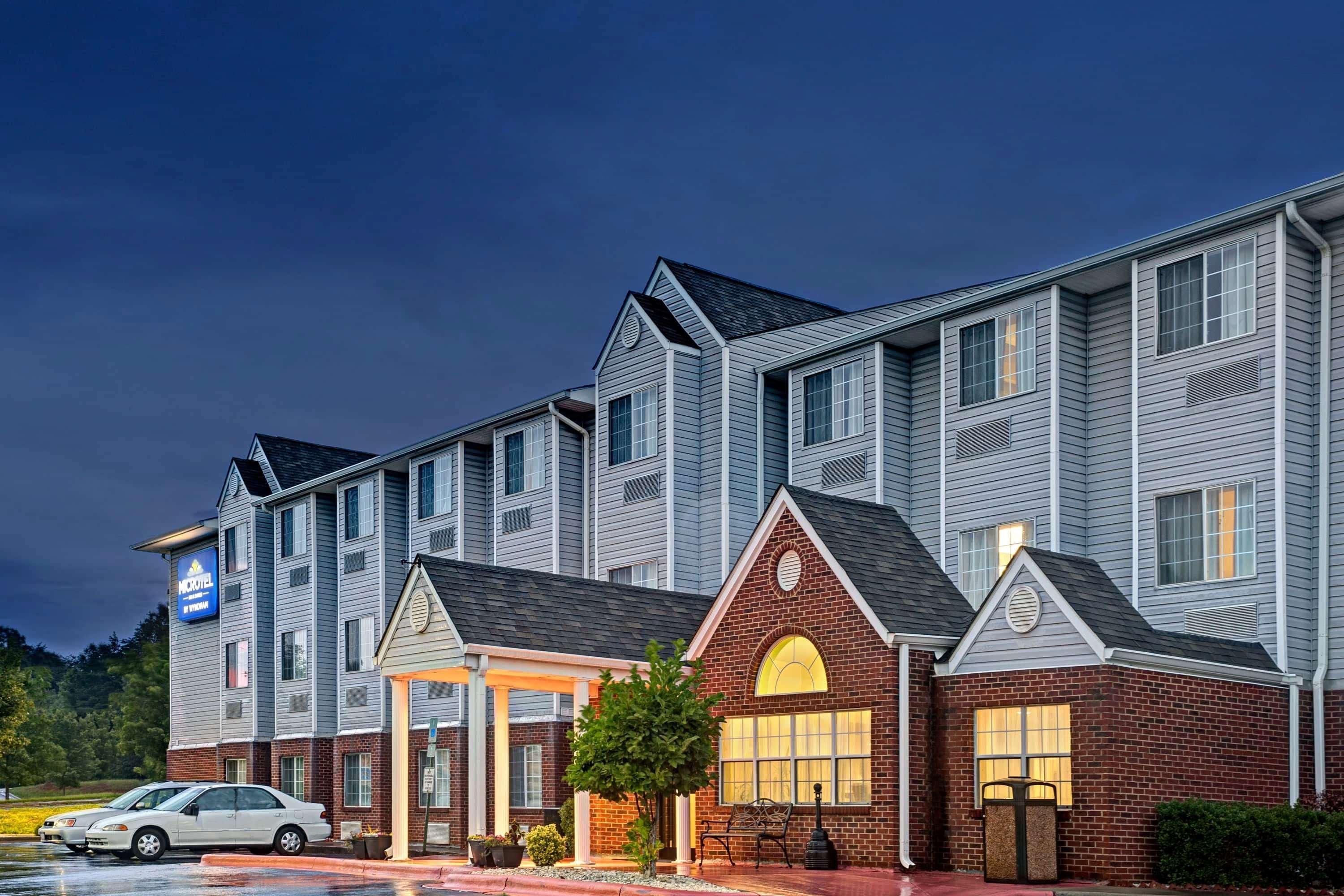 Microtel Inn & Suites By Wyndham Statesville Exterior photo