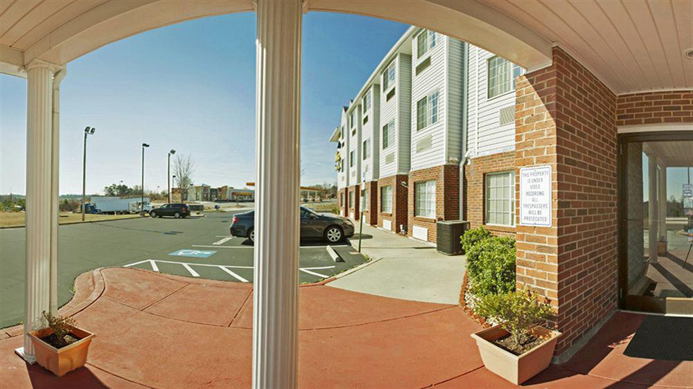 Microtel Inn & Suites By Wyndham Statesville Exterior photo